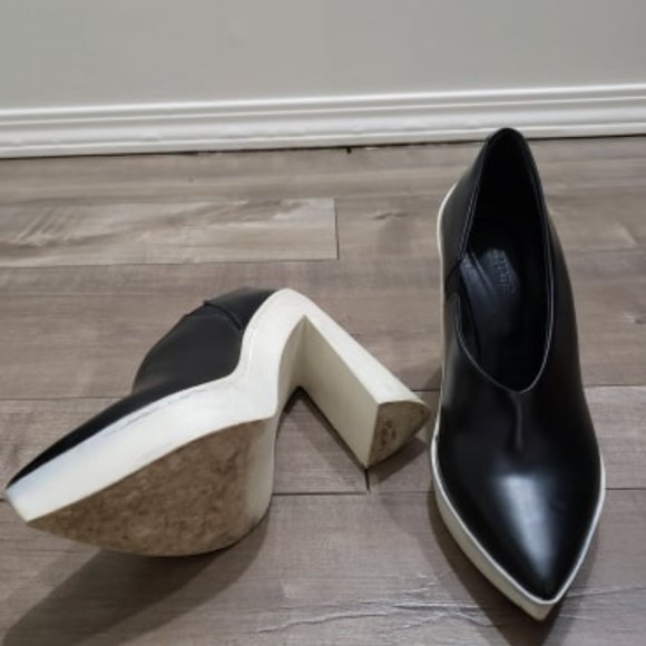 Decollete Black on White Rubber - Picture 5 of 7